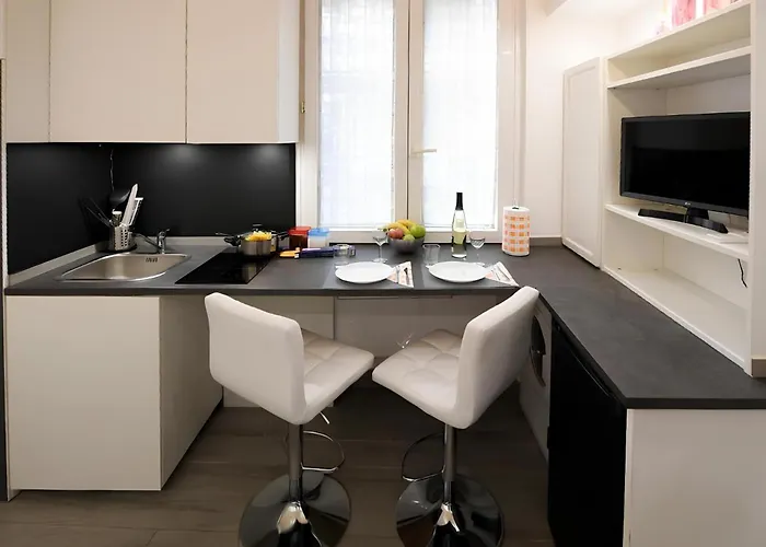 Fram Termini Station Apartment *